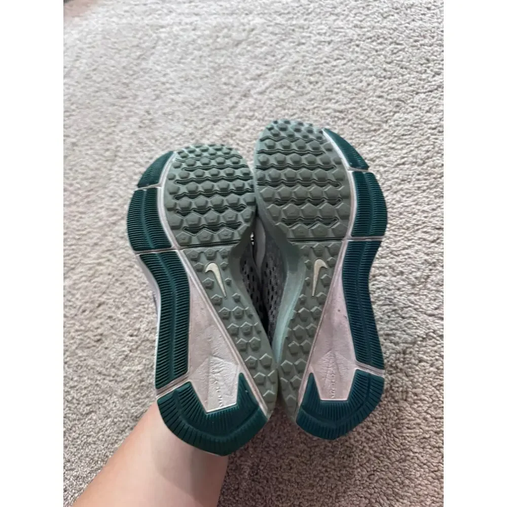 Nike Zoom Winflo 5 Running Sneakers Shoes Women's Size 6.5 Gray w/ Teal & White